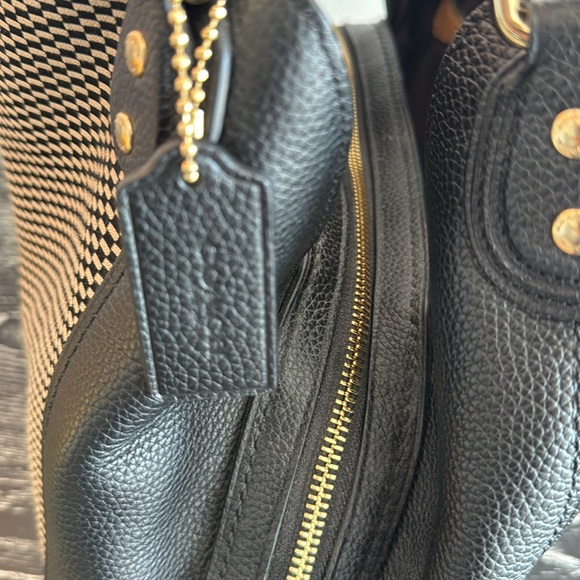 Coach Legacy Jacquard Edie 31 bag. - Picture 9 of 14